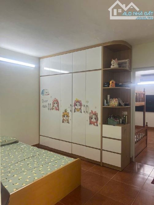 TẬP THỂ THANH XUÂN BẮC – NHỈNH 3 TỶ – 2 THOÁNG – VIEW SÂN CHƠI - 1
