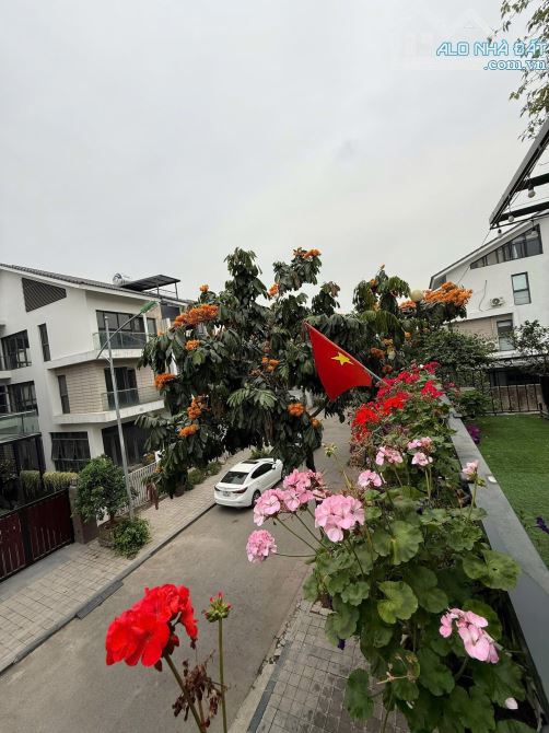 Bán nhà BT đẳng cấp khu A Dương Nội 180m2 thang máy chỉ hơn 38 tỷ - 1
