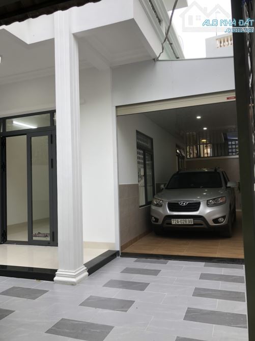 BÁN NHÀ ĐẸP 1TL_KT 9,9x10,8M_HƯỚNG ĐÔNG NAM_ĐƯỜNG NGUYỄN HỚI_VŨNG TÀU_GIÁ 11 TỶ - 1