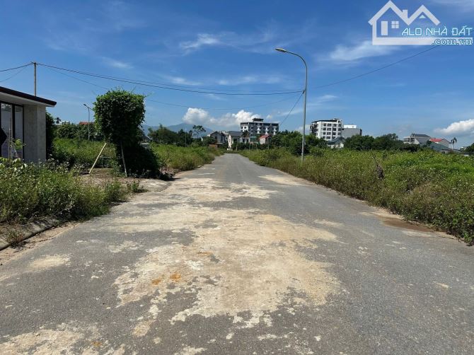 Bán đất tái định cư Bình Yên 150m² – Gần Khu CNC Hòa Lạc – Giá 3.85 Tỷ – Sổ đỏ chính chủ - 1