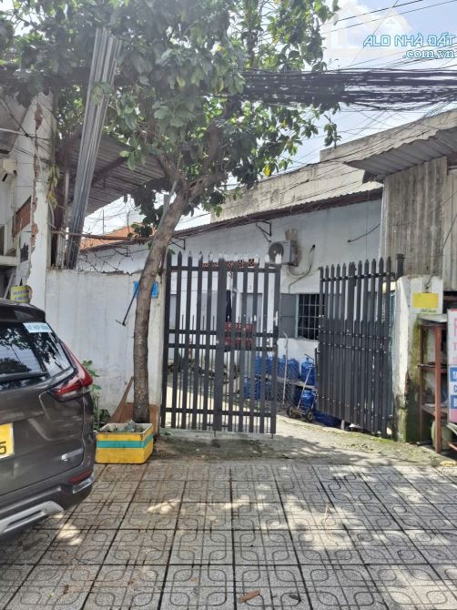Nhà cấp 4 ngay ký túc xá khu A, làng đại học Quốc gia, sổ riêng, 2834 Dĩ An - 1