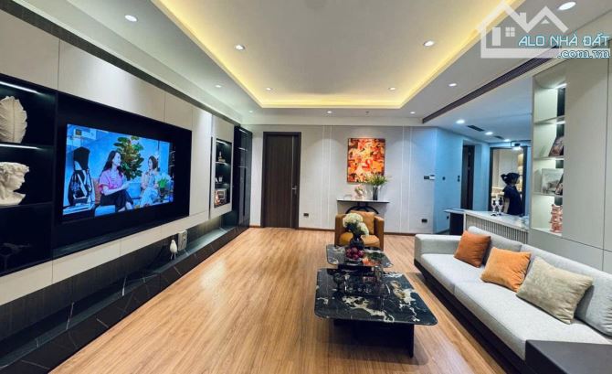 💥MỚI ĐÉT💥Tòa 17T6 Hoàng Đạo Thúy 119m, 3PN, Nội thất đẳng cấp, 10.8 tỷ, đắc địa Cầu Giấy - 1