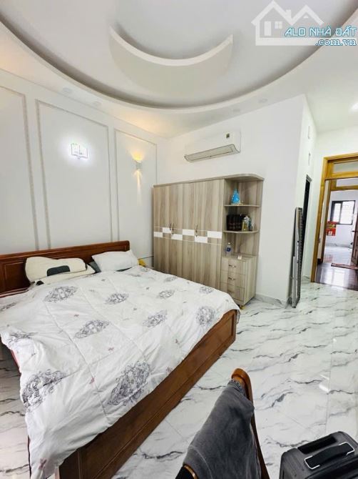 NHÀ ĐẸP LUNG LINH TẶNG LẠI TOÀN BỘ NỘI THẤT CHỈ HƠN 5T KHU GÒ MÂY - 1