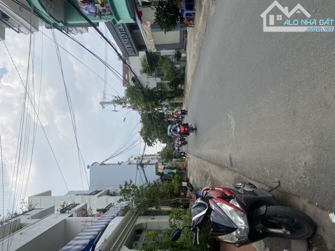 Mặt tiền kinh doanh,đường số khu cư xá ngân hàng Quận 7,ngang 4.2m dài 16m,chủ gấp bán,6t - 1
