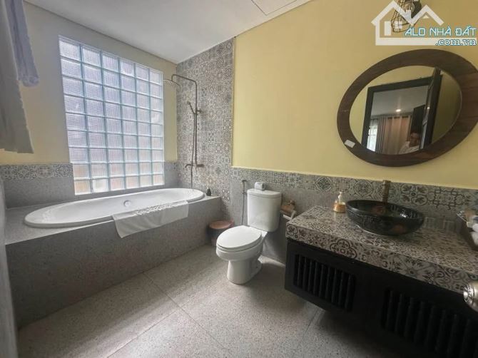 BÁN VILLA HỒ BƠI 2 TẦNG TRẢNG KÈO - HỘI AN – DÒNG TIỀN 70–100 TRIỆU/THÁNG - GIÁ 13,X TỶ - 1