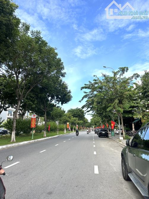 Bán Lô Đất Cực Rẻ MT Đường 30 Tháng 4. Phù Hợp Đầu Tư - DT 144M2 - Giá 17 Tỷ - 1