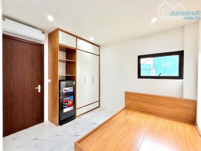 Tòa CCMN Giáp Bát - Hoàng Mai 61m2, 6T, gần ô tô, 14 phòng kk, DT 800tr/năm, giá 16 tỷ - 1