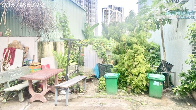 LÔ ĐẤT ĐẸP NGAY NGUYỄN XIỄN – QUẬN 9 – SỔ RIÊNG FULL THỔ CƯ - GẦN VINHOMES GRAND PARK Q9 - 1