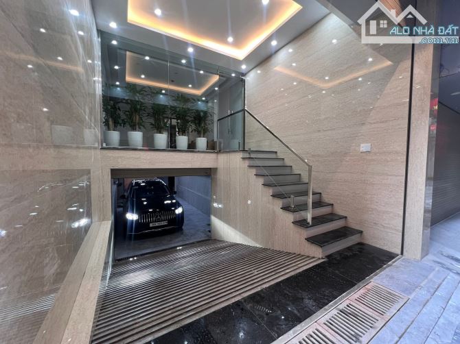 Bán tòa văn phòng Nguyễn Khang, Cầu Giấy, 9 tầng thang máy, hầm để xe ô tô, 75m2, 35 tỷ. - 1