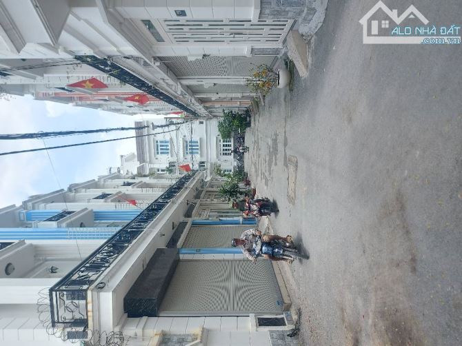 Bán lô đất đẹp 105m² Thổ cư-Q12 Thạnh Xuân 33 gần Hà Huy Giáp- Giá 4.5 tỷ - 1