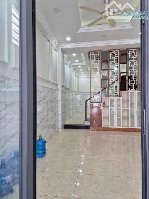 Nhà KPL biệt thự đáng sống, đường số 53, hxh 8m có lề, 64m², chỉ 8 tỷ - 1