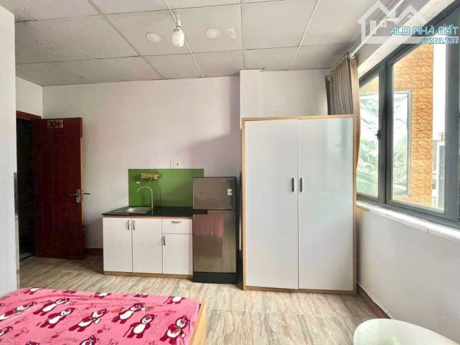 Cho thuê căn hộ Studio Cửa sổ thoáng Q4 gần chợ 200, ĐH Luật, ĐH Nguyễn Tất Thành - 1