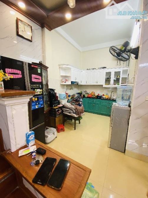 NHÀ PHỐ BẠCH MAI, Ô TÔ TRÁNH, VỈ HÈ, KINH DOANH 45m2 x 4 Tầng 11,9 tỷ