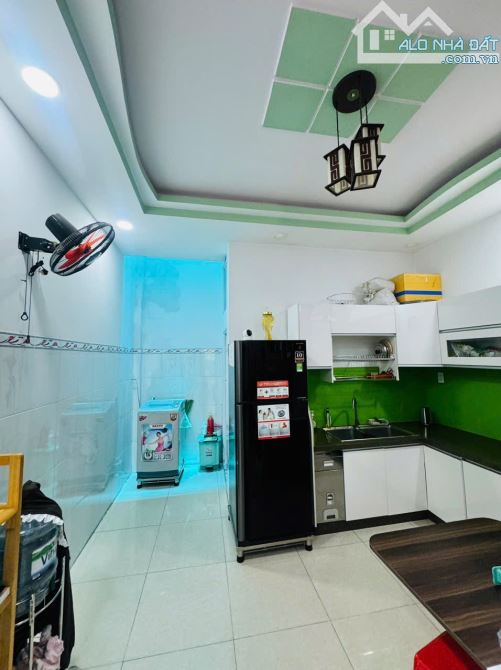 Nhà đẹp 2 tầng Phan Huy Ích, khu đồng bộ, 44m2, hẻm xe hơi 5m, chỉ 4 tỷ 99 - 1