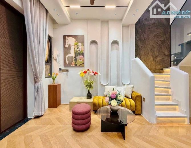 🏡 Nhà 2 tầng PHƯỜNG 14 , Gò Vấp HẺM XE HƠI THÔNG - NGAY EMART 2 - 1