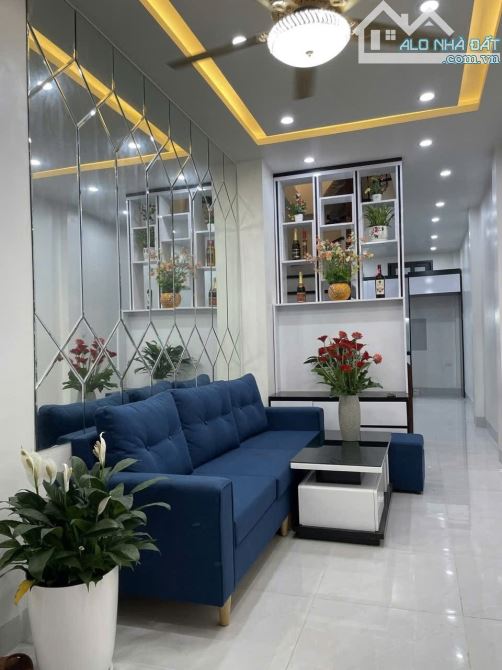 Bán nhà 25 Trần Hữu Tước thông 73 Nguyễn Lương Bằng 28mx4 tầng siêu đẹp 6.7 tỷ. - 1