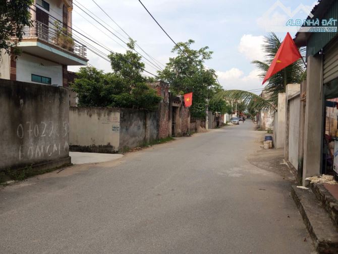 BÁN ĐẤT TAM Á Ô TÔ 7 CHỖ THÔNG GẦN KCN THUẬN THÀNH 3 DÒNG TIỀN ĐỈNH DT132M2 NHỈNH 3TỶ - 1