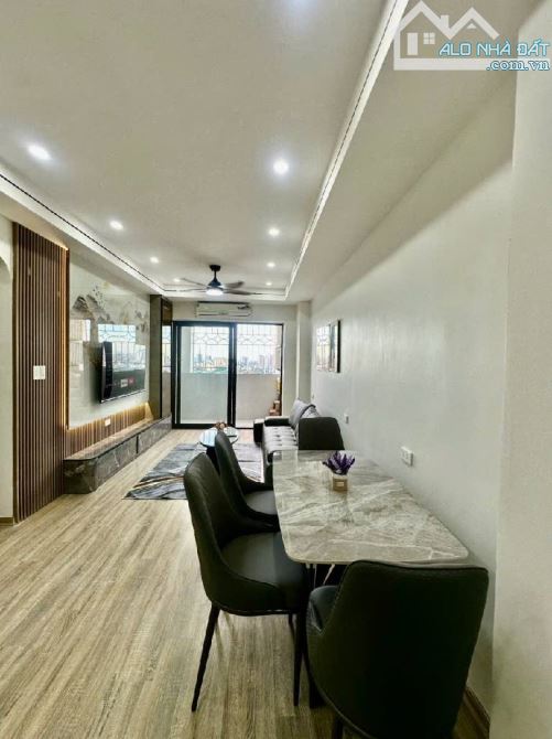 TRỊNH ĐÌNH CỬU - ĐỊNH CÔNG💥CHCC DTSD 72M - 3PN - FULL NỘI THẤT ĐẸP LONG LANH - SỔ ĐỎ CC - 1