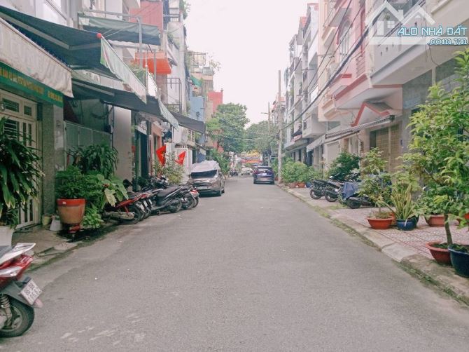 BÁN GẤP ĐẤT ĐƯỜNG 8m có Lề, Gò Dầu, 4x16, 64m2, Giá 8 tỷ hơn. - 1