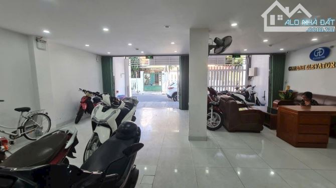 🌈Bán Tòa Căn Hộ 7 Tầng Ngay Trung Tâm Phố Khu Bàn Cờ - Giá 20,5 Tỷ - Tòa 7 Tầng Hoa Lư - 1