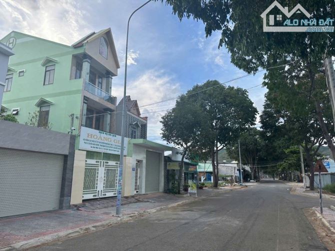 ĐÚNG 1  LÔ ĐẤT MẶT TIỀN ĐỖ NHUẬN - CÁCH QL 51 CHỈ 50M - KIM DINH - TP Bà Rịa-6x14 tổng 84 - 1