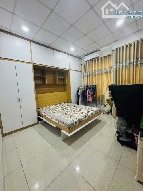 Bán nhà Hẻm xe hơi Phan Huy Ích, P14, GV, 4 x 12m, 2 tầng, giá: 4.95 tỷ TL - 12
