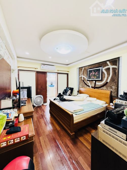 💥 KHÔNG GIAN NGHỈ DƯỠNG NGAY TRUNG TÂM 💥  Cư xá Lữ Gia 112m² – 4 tầng (4.1m x 27.5m) - 12