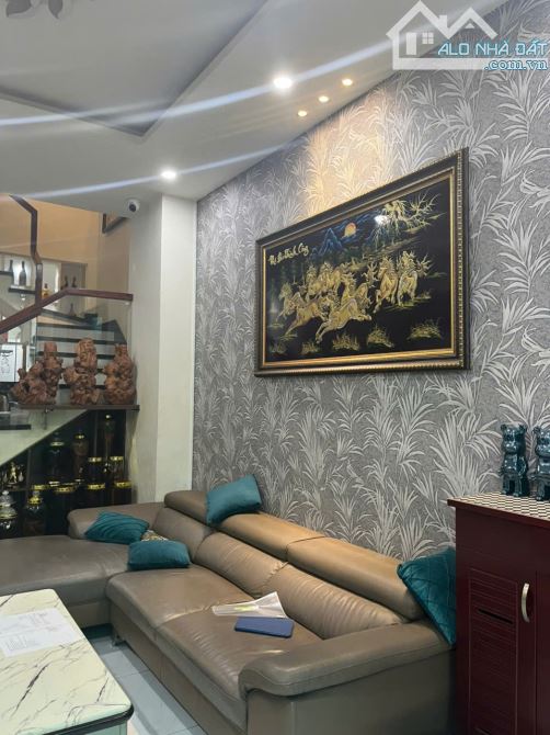 NHÀ 7 TẦNG - GẦN LOTTE MART - P.TÂN HƯNG, QUẬN 7 - DT: 62m2 (4m x 16m) - CHỉ: 7,X Tỷ - 19