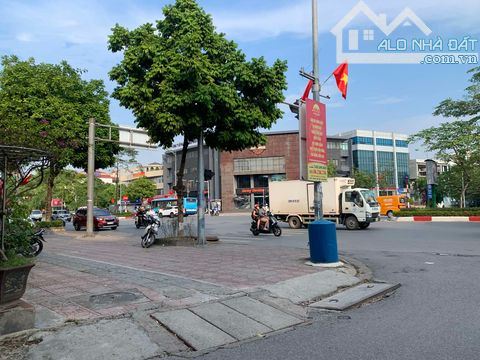 BÁN ĐẤT MẶT PHỐ NGÔ GIA TỰ 1000M-C4-50MT.87TỶ LÔ GÓC VỊ TRÍ KIM CƯƠNG XÂY TÒA THƯƠNG MAI - 2
