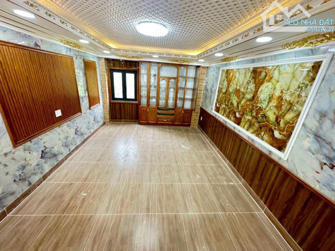 BÁN NHÀ TÂN BÌNH, GẦN MẶT TIỀN PHẠM VĂN BẠCH - TÂN SƠN, 65M2 - 2