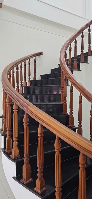 CHO THUÊ NHÀ 3 TẦNG X110M2 MT LÊ VĂN HƯU, MỸ AN, NGŨ HÀNH SƠN_25TR - 2