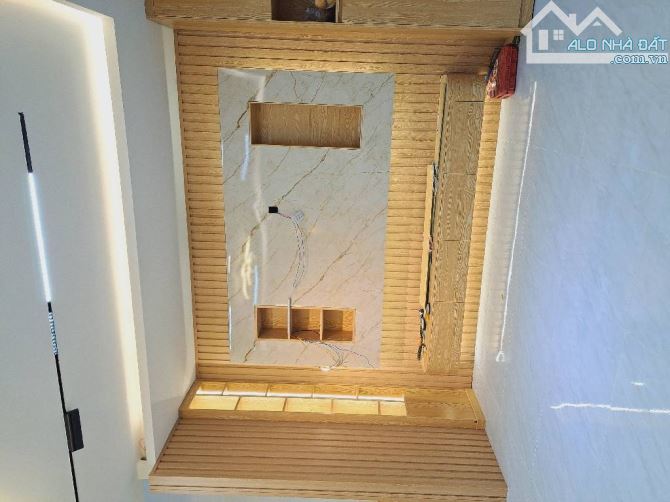 Bán nhà 2 tầng 4.4*11m, Bờ Bao Tân Thắng, ngay Aeon Tân Phú, nhỉnh 2 tỷ - 2
