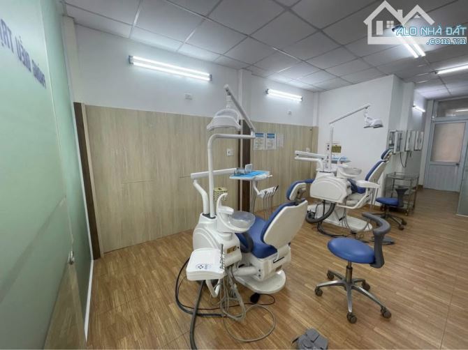 Bán nhà 101,1m2 Mặt tiền đường Nguyễn Tất Thành, phường Phú Bài, TP Huế, chỉ 3,05Tỷ - 2