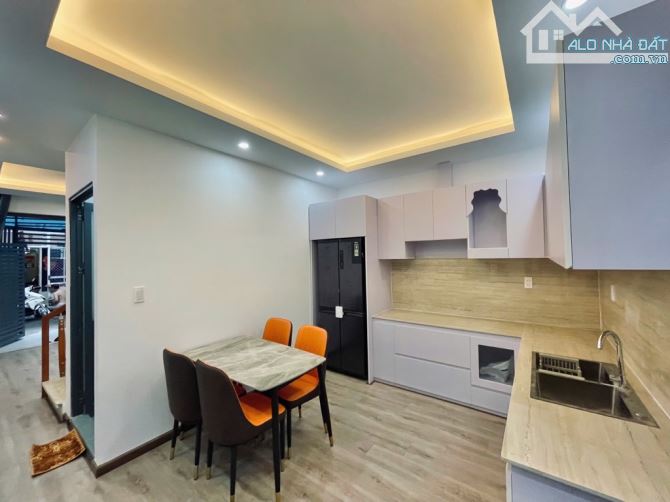 NHÀ ĐẸP FULL NỘI THẤT – VỊ TRÍ ĐẮC ĐỊA – GIÁ CHỈ 5.4 TỶ 🌹 - 2