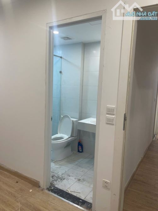 CẦN CHO THUÊ NHÀ 360 GIẢI PHÓNG TẦNG 29 NHÀ RỘNG 96m2 - 2