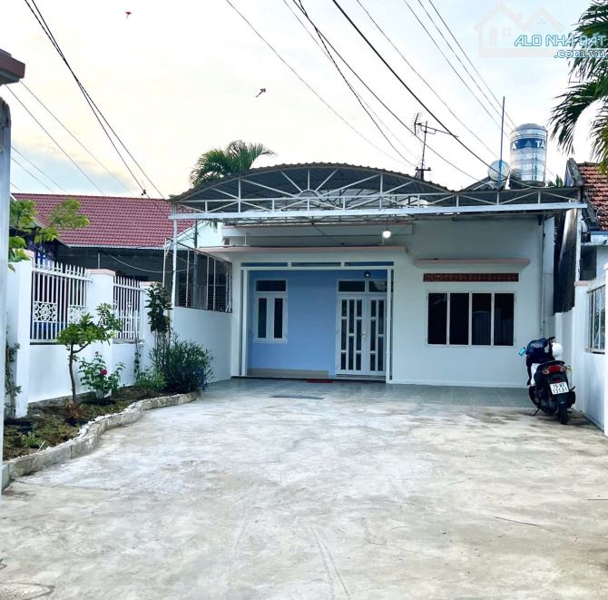 NHÀ C4 200m2 GÓC 2MT CHỈ 3tỷ P. TÂY NHA TRANG - 2