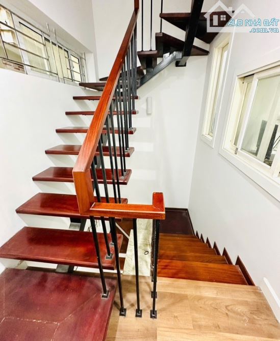💥NHÀ ĐẸP 38m2 5 Tầng LÔ GÓC 2 THOÁNG, TT Cầu Giấy thông Dịch Vọng, gần CV Cầu Giấy - 2