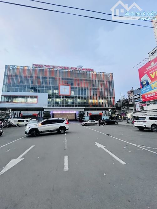 B.an nh.à Công Trường An Đông q.5 ✅Diện tích : 32.40m2 (4m x 8.1m) ✅Diện tích sàn : 60.45m - 2