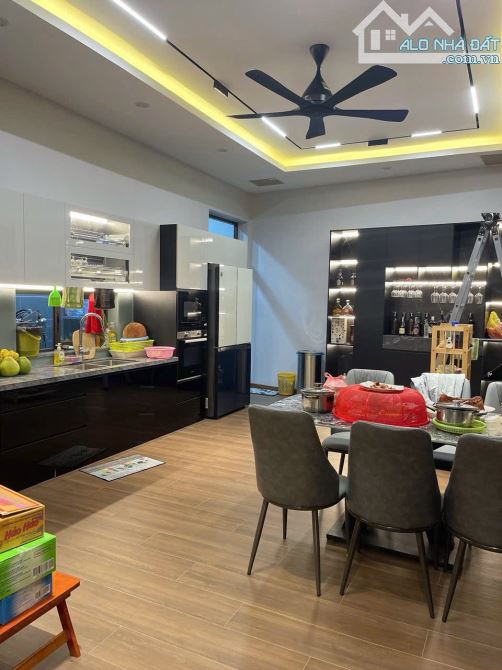 Bán biệt thự tâm huyết thuộc KDC P.Tân Phong - 2