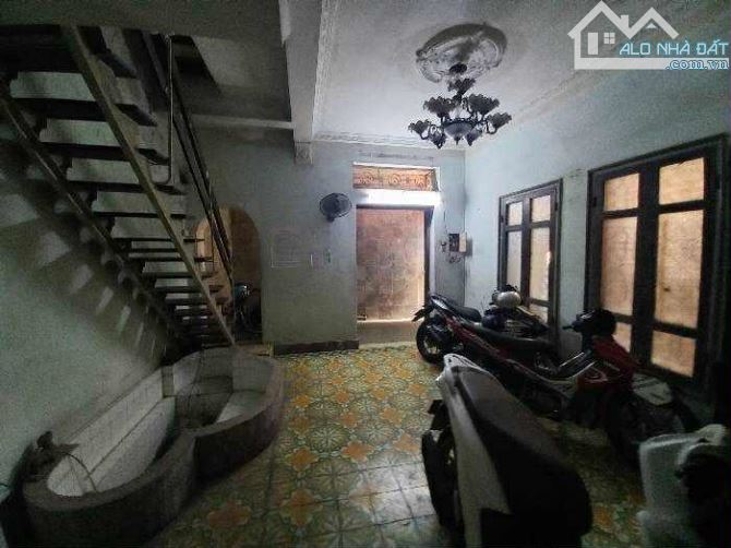 NHÀ PHỐ HUẾ, DT 56M2, GẦN OTO, 3 TẦNG, MT 4M, GIÁ NHỈNH 12 TỶ - 2