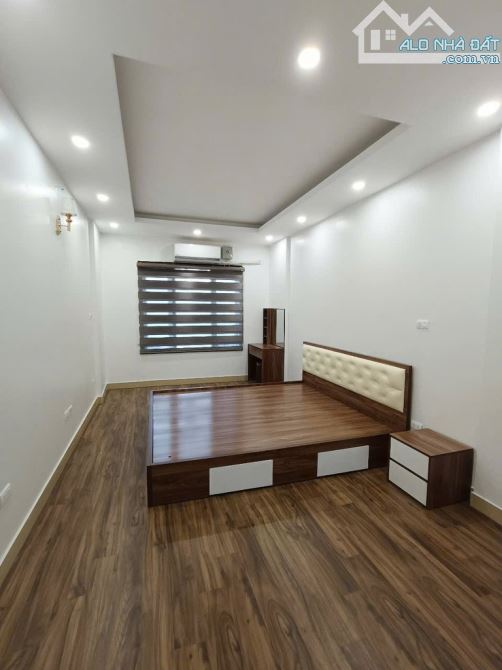 🏡 BÁN NHÀ NGỌC THỤY – 40M² x 5 TẦNG – Ô TÔ ĐỖ CỬA – CHỈ NHỈNH 7 TỶ  🚗 - 2