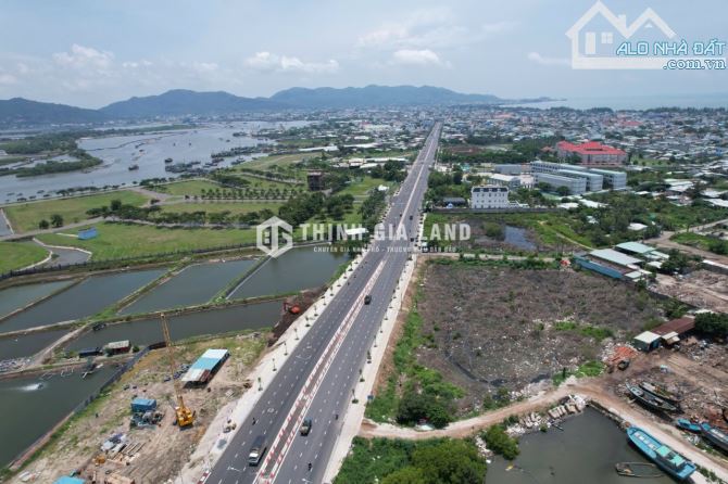 LÔ ĐẤT MẶT TIỀN ĐƯỜNG CHÂN CẦU CỬA LẤP_PHƯỚC TỈNH_BRVT_VỊ TRÍ KIM CƯƠNG - GIÁ CHỈ 25TR/M2 - 2