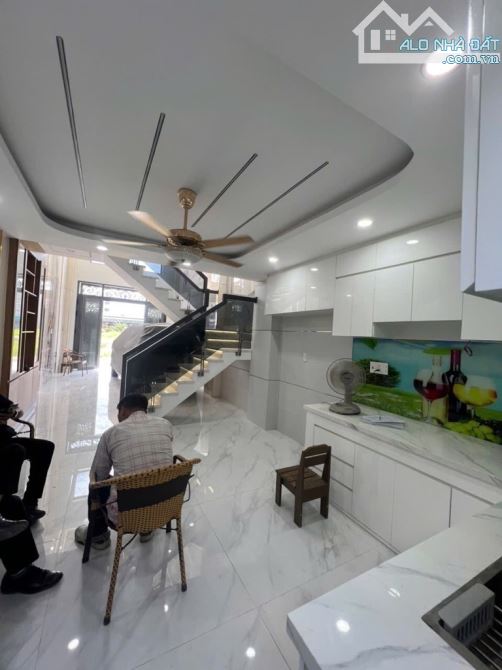 Bán Nhà 5Tầng - Khu Bình Thành - KDC Vĩnh Lộc B - Giáp Tân Phú - HXT - DT60m2 - Nhỉnh 6 T - 2