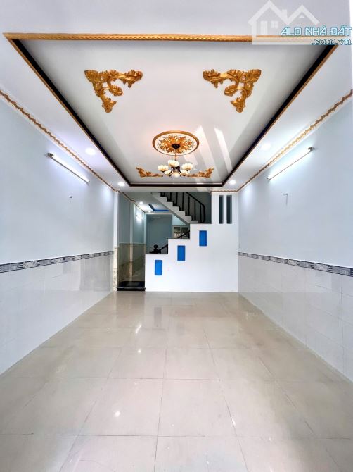 BÁN NHÀ 56 M2- 3 PHÒNG NGỦ- 2 WC- GIÁ 1 TỶ 880TR -GẦN CHỢ NGÃ 5 VĨNH LỘC - GIÁ TỐT - 2