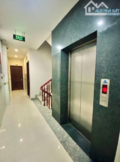 Bán KHÁCH SẠN 16 phòng_có THANG MÁY_ LÊ VĂN KHƯƠNG, Hiệp Thành Q12-TN 80 TRIEU/TH -14tx - 2