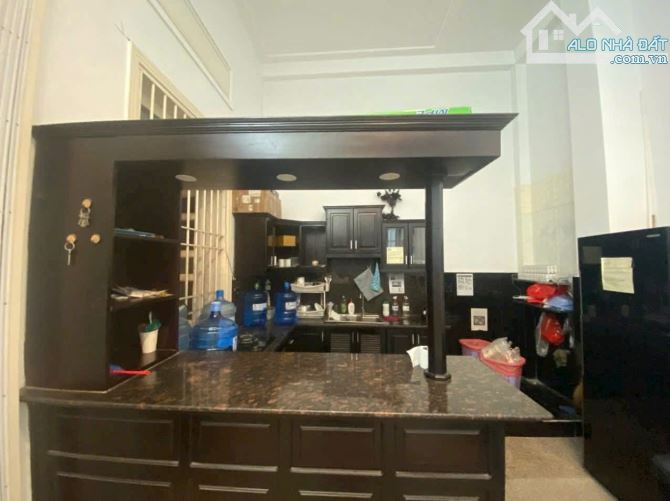 Bán Nhà 3 Tầng 2 Mặt Tiền KDC 515 Đường 30.4 - 2