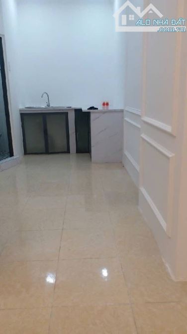 Siêu phẩm nhà 54m2 nở hậu, 2 tầng BTCT kiên cố, Phạm Thế Hiển, hẻm rộng thoáng, ngang 6m - 2