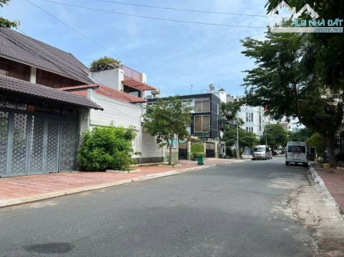BÁN BIỆT THỰ 179M2 ĐƯỜNG PHAN  CHU TRINH GẦN BIỂN GIÁ 16,7 TỶ - 2