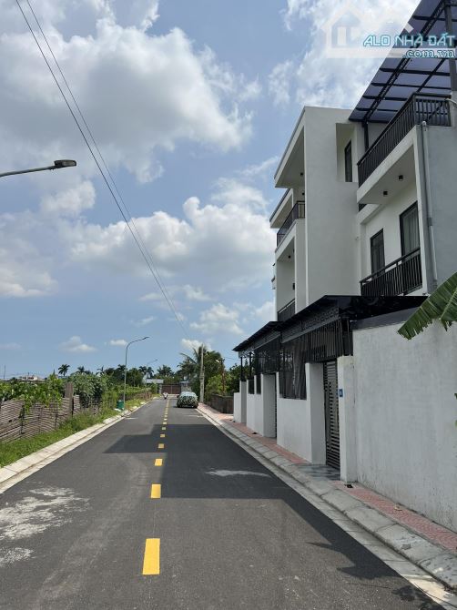 Đất mặt trục Lương Quán, hạ tầng đẹp, ô tô đỗ cửa chỉ với 2 tỷ đồng - 2