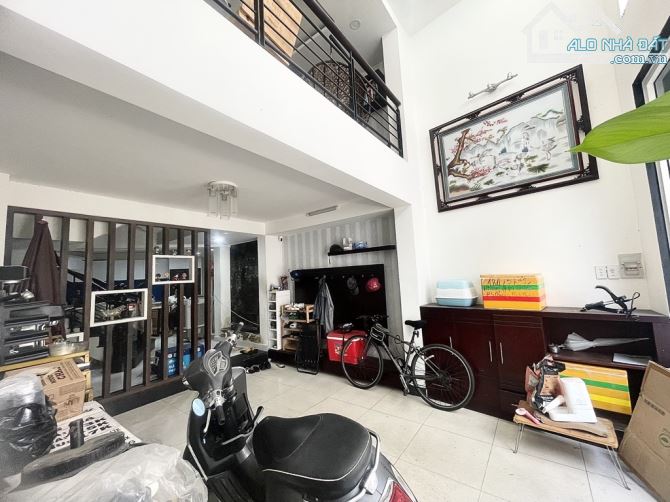 🔥Ô TÔ NGỦ NHÀ🔥- 5 TẦNG💥64M2💥 - NGANG 4M - NGUYỄN VĂN ĐẬU - CHỈ 10,5 TỶ - 2